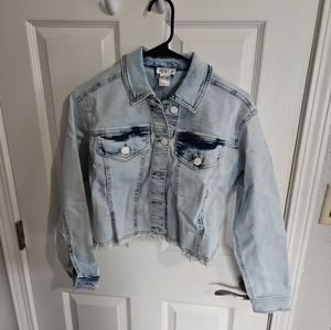 New Women's Venus Cropped Denim Jeans Jacket in Acid Wash Size S. (TK)
